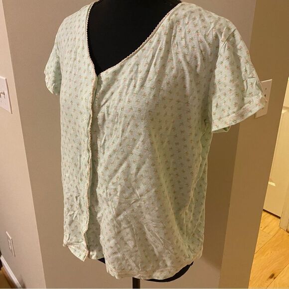 Vanity fair size medium two piece mint green with pink rose detail pajama set - Picture 7 of 15